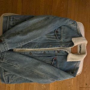 LEVIS SHERPA LINED JEAN JACKET